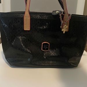 Black GUESS Tote Bag